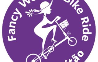 18dom_azeitao_fancy_women_bike_ride