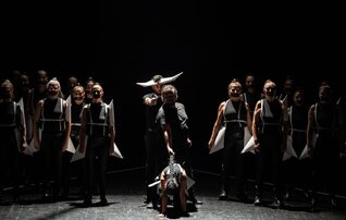 11dom_carmen_o_musical