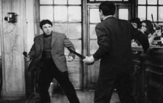 09seg_disparem_sobre_o_pianista