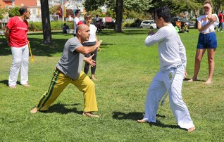 30sab_capoeira