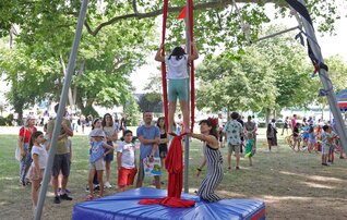 h_c3_a1_festa_no_parque
